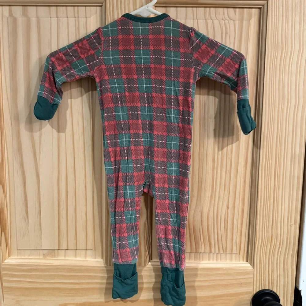 Angel Dear Bamboo Viscose Plaid Sleeper Red Green 3-6M Two Way Zip Romper‎